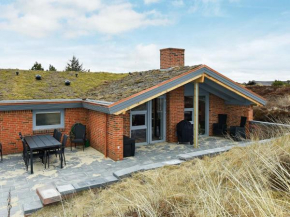 Holiday Home Hjelmevej